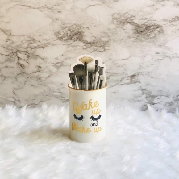 Makeup Brush Holder Wake Up And Make Up - Picture 8 of 9